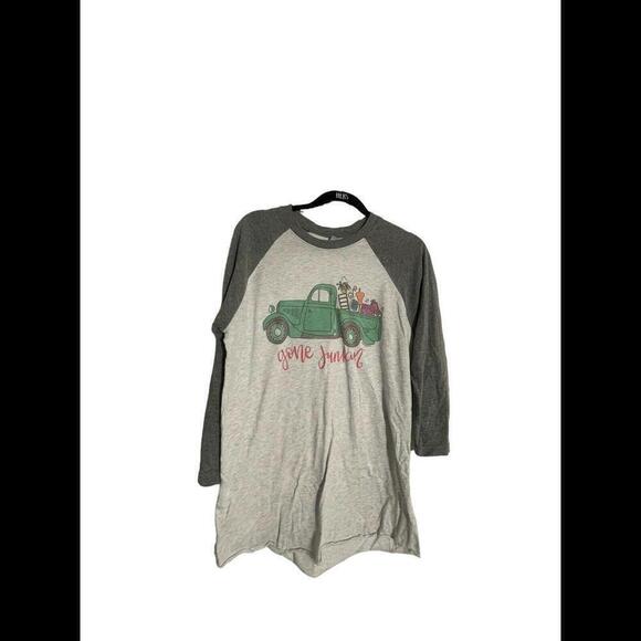 Tops - Gone Junkin Tshirt Med Wt29